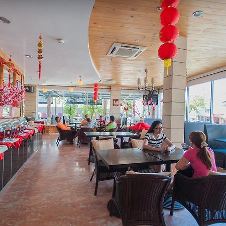 Hôtel Kemena à Bintulu Extérieur photo