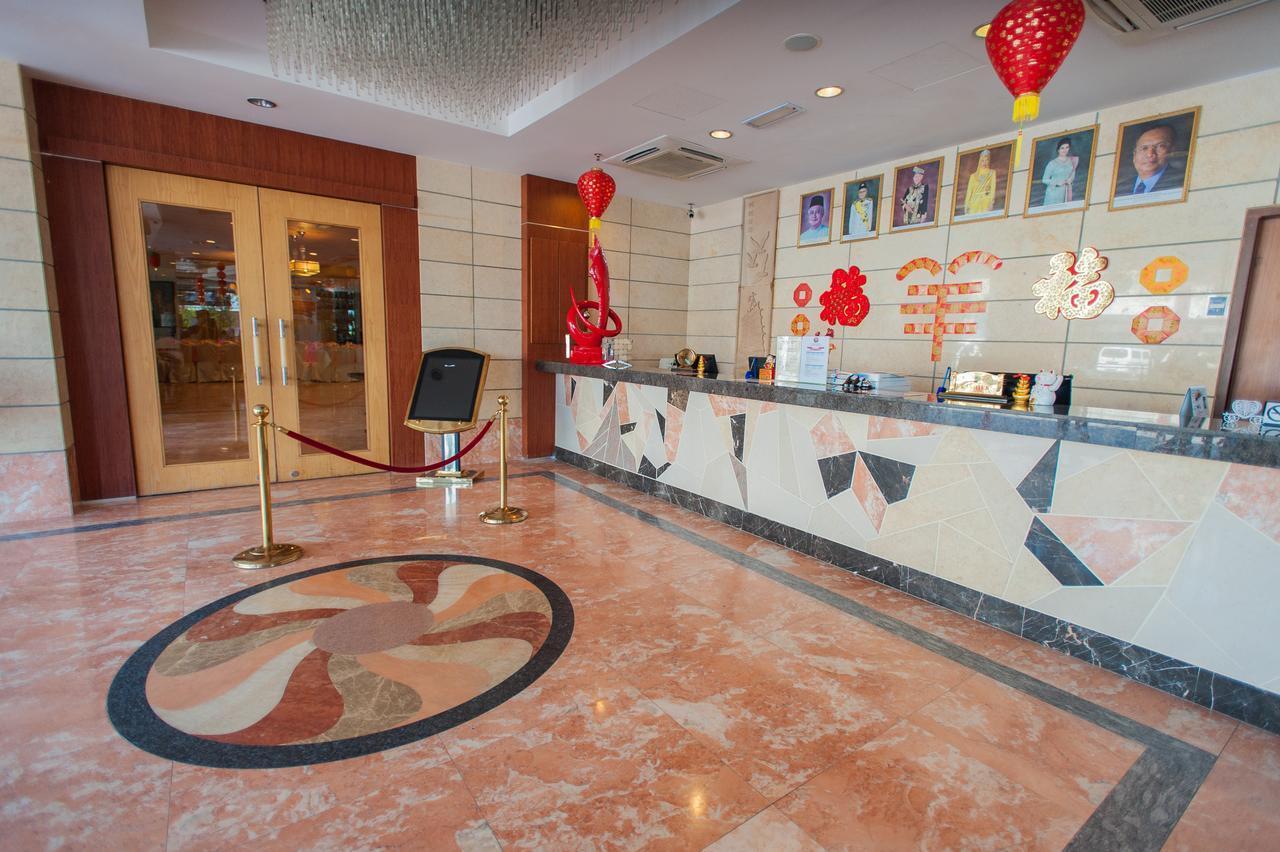 Hôtel Kemena à Bintulu Extérieur photo