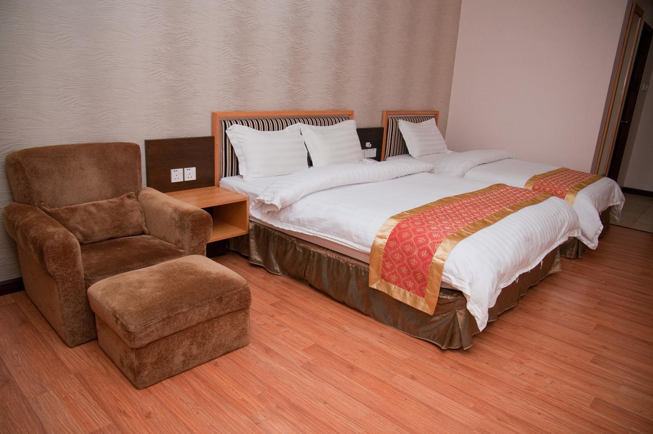 Hôtel Kemena à Bintulu Extérieur photo