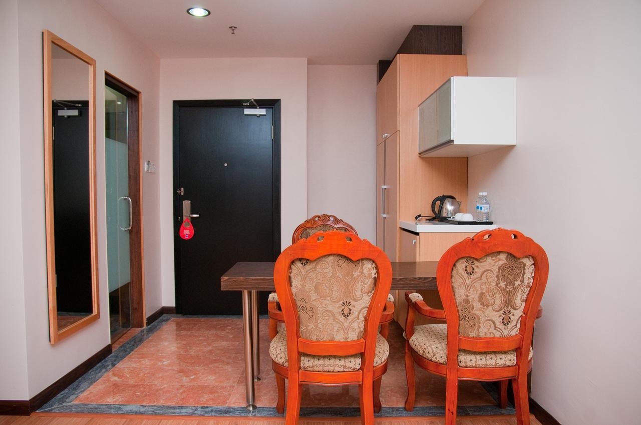 Hôtel Kemena à Bintulu Extérieur photo